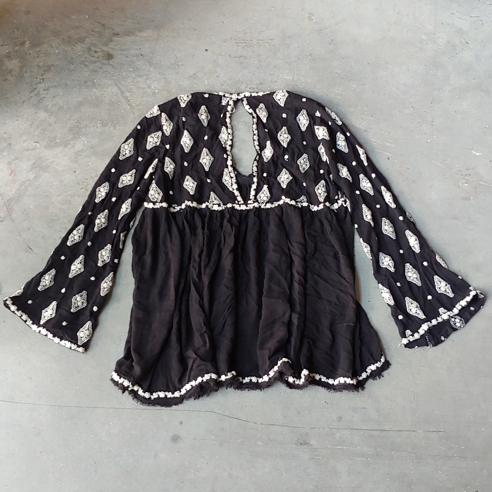 Free People Diamond Embroidered Tunic in Black med_8